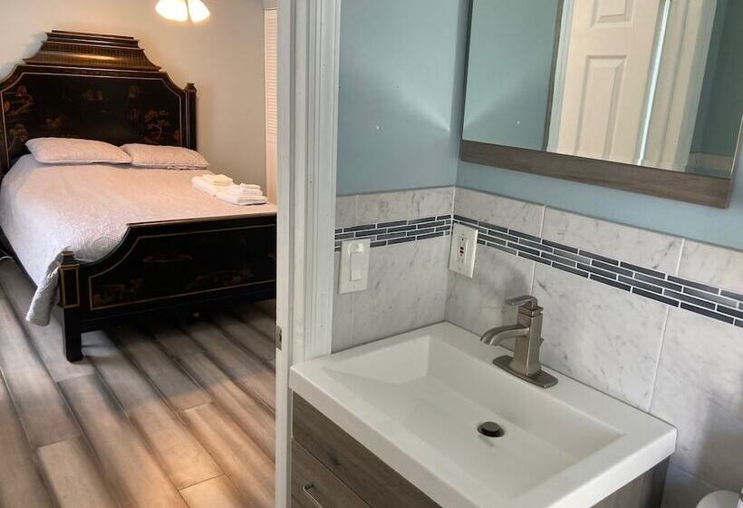 Отель Ocean Park Inn