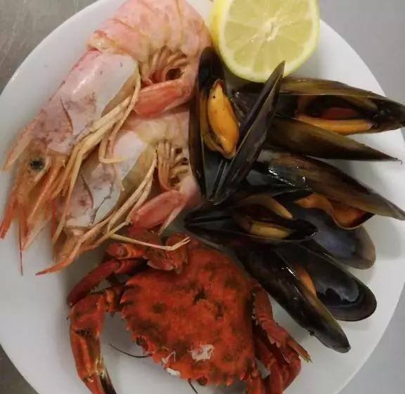 Hotelli Pensión Los Trillizos