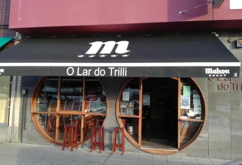 هتل Pensión Los Trillizos