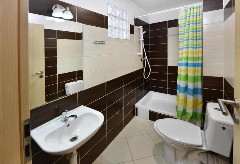 בית מלון כפרי Penzion Crystal