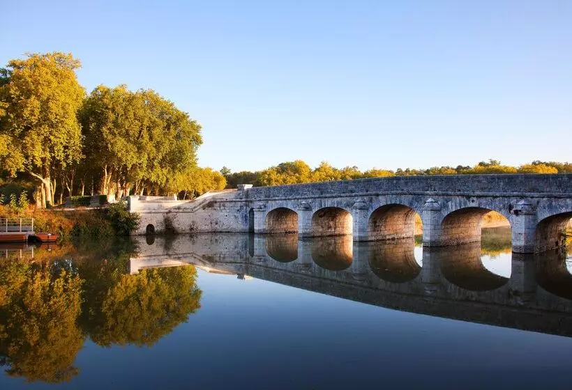 Relais De Chambord, A Small Luxury Hotels Of The World