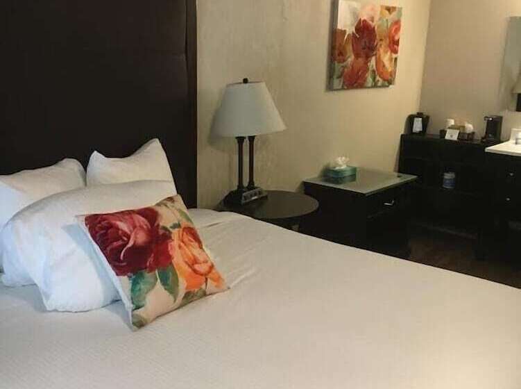 فندق The Waldport Inn