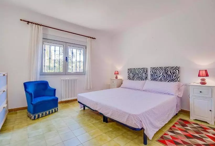 Villa Saturn