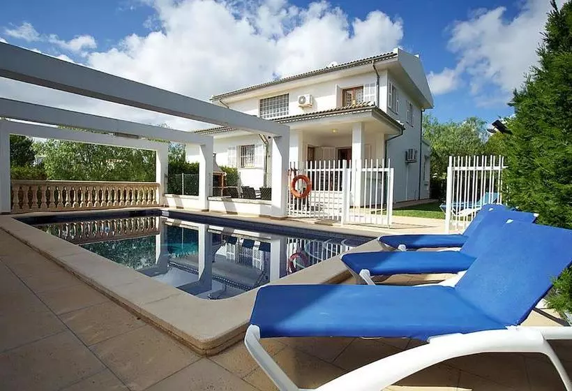 Villa Sirenas