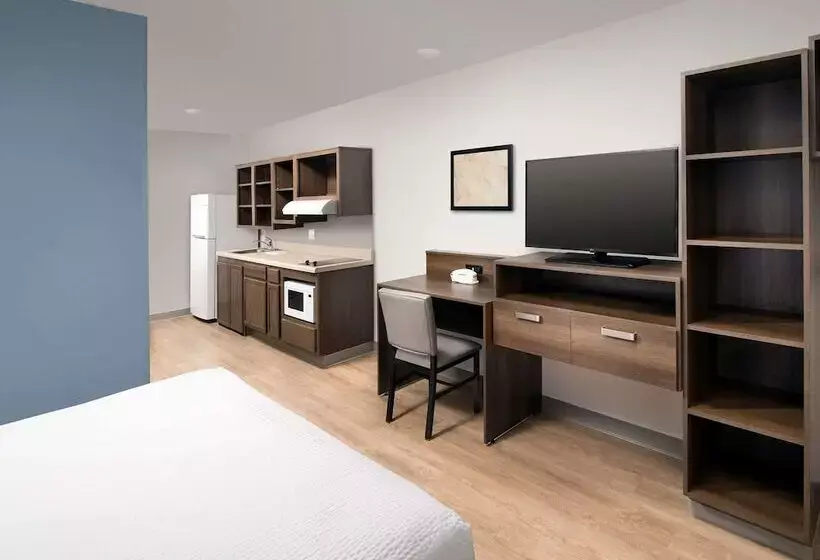 Hotelli Woodspring Suites Buford Near Mall Of Georgia Lake Lanier