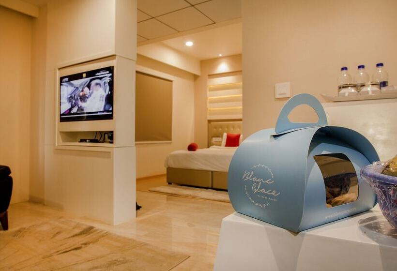 فندق Art Boutique