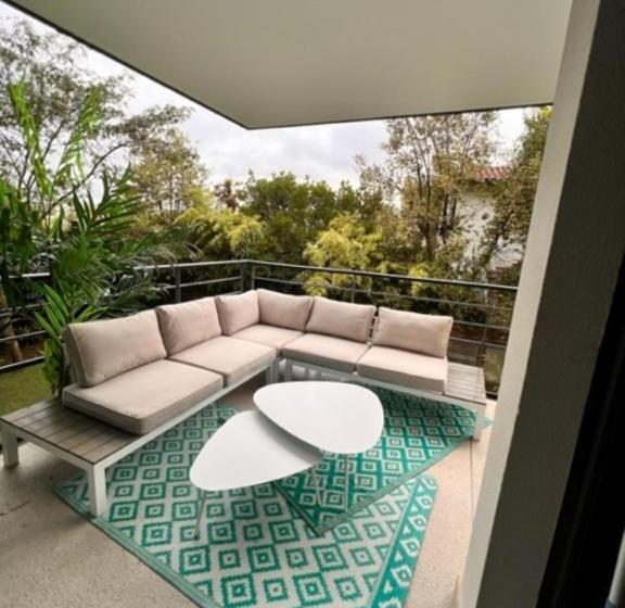 هتل Arthur Properties Montfleury