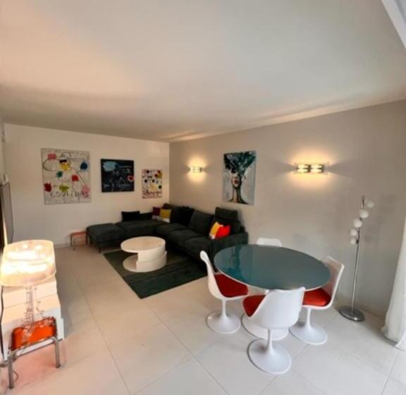 هتل Arthur Properties Montfleury