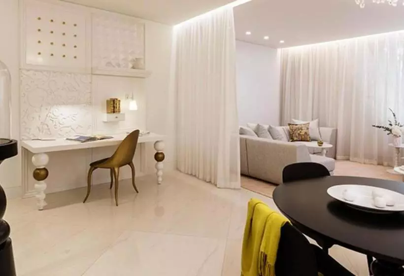 Hotelli Deluxe Apartments