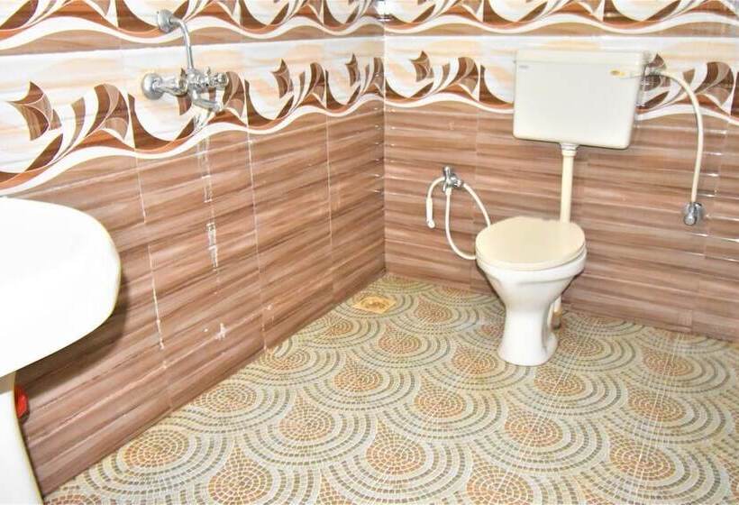 Hotel Fig Fin Beach Resort