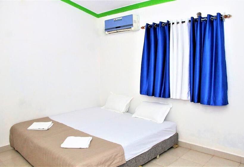 Hotel Fig Fin Beach Resort