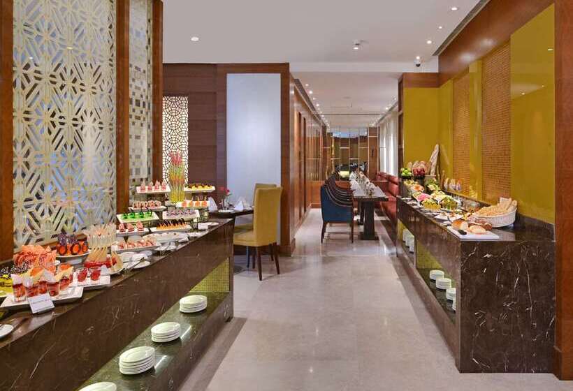 هتل Golden Sarovar Portico Amritsar