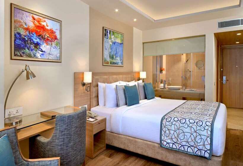 هتل Golden Sarovar Portico Amritsar