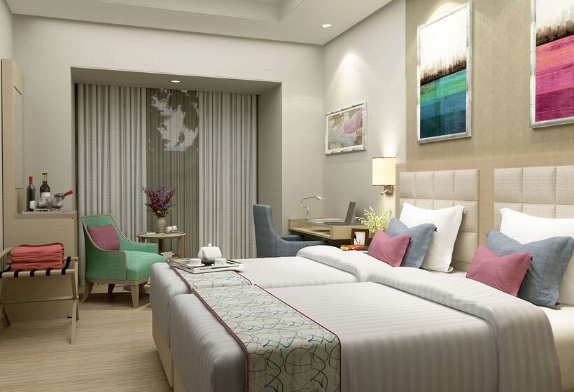 هتل Golden Sarovar Portico Amritsar