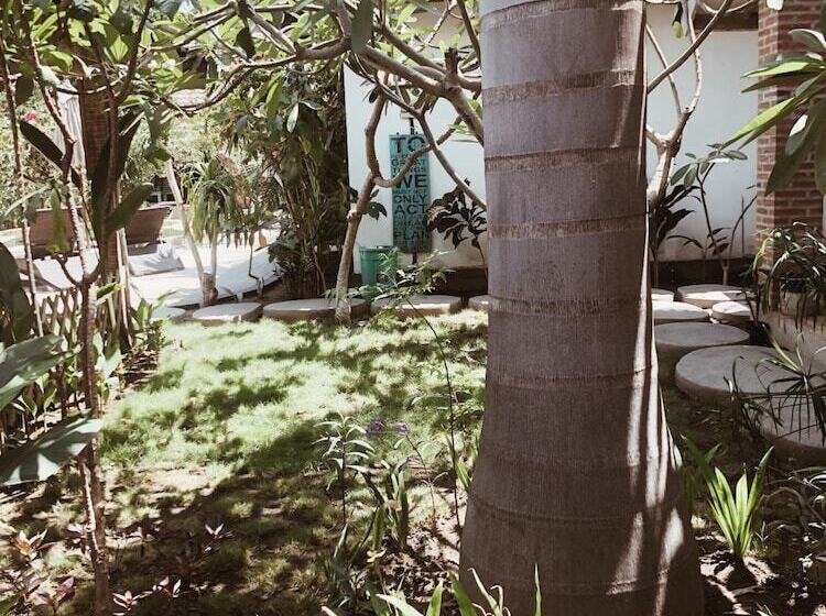 ホテル Kalua Boutique Bungalows