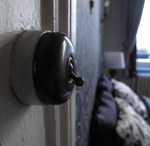 ホテル La Bourgogne En Ville