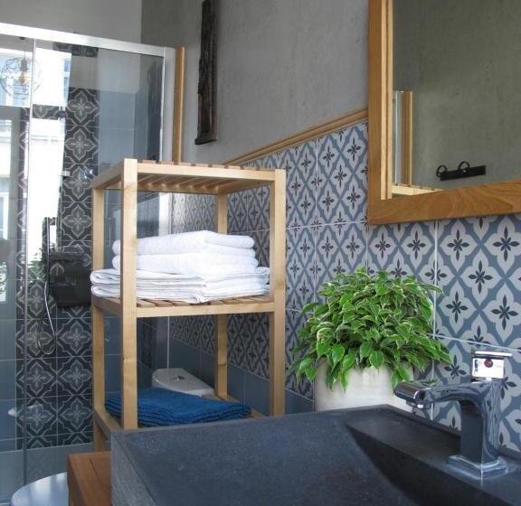 ホテル La Bourgogne En Ville