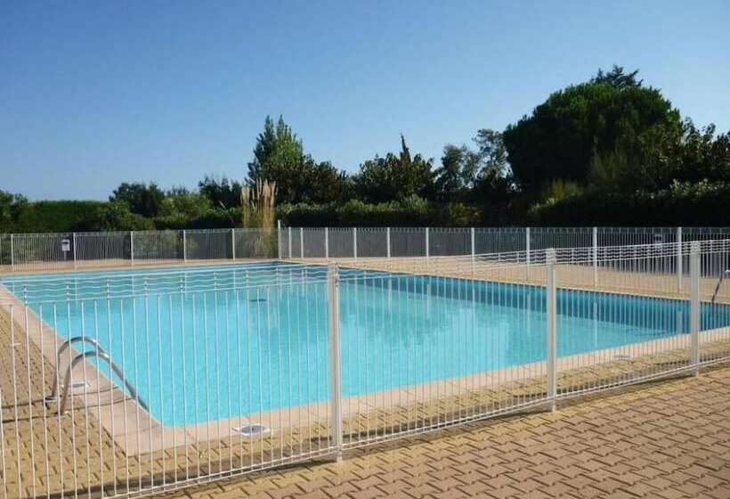 هتل Les Jardins Du Golf Mandelieu