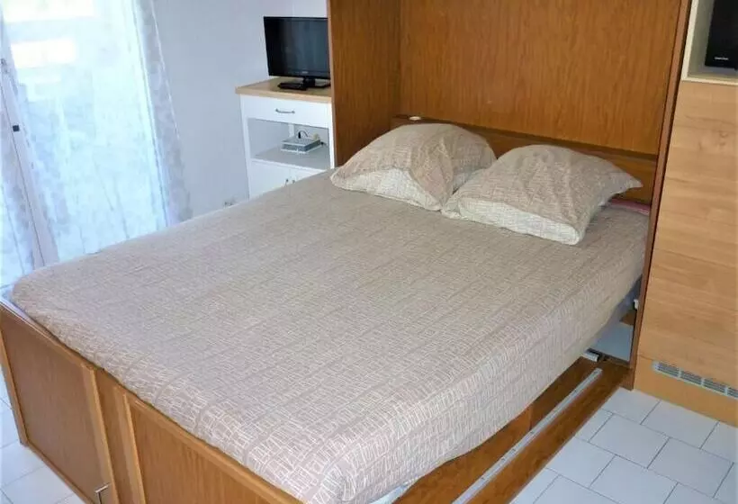 Hotelli Les Jardins Du Golf   Mandelieu