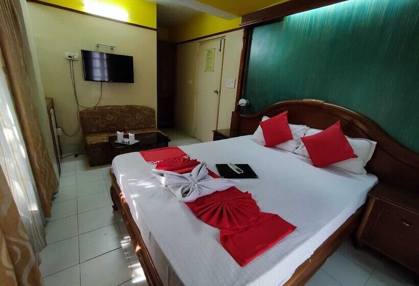 هتل Niladrii Palace