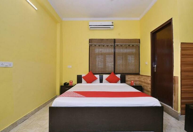 Super Hotel O Gms Road Ballupur Chowk