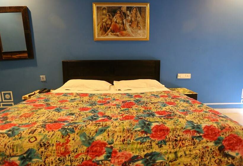 בית מלון כפרי Ratan Niwas