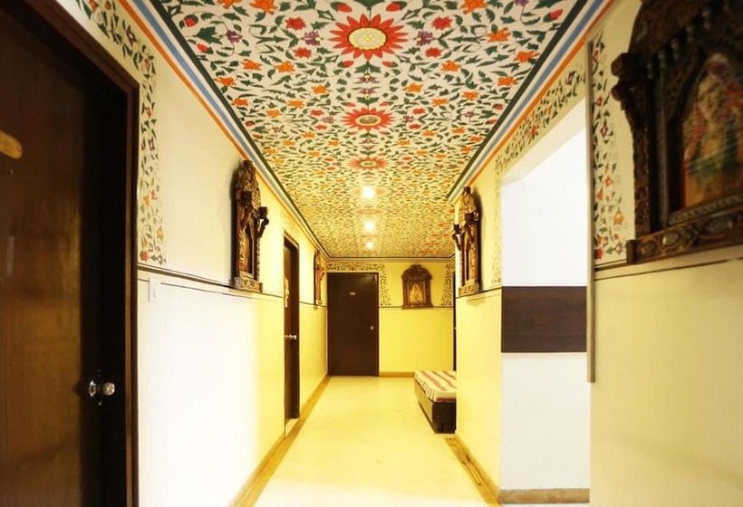 בית מלון כפרי Ratan Niwas