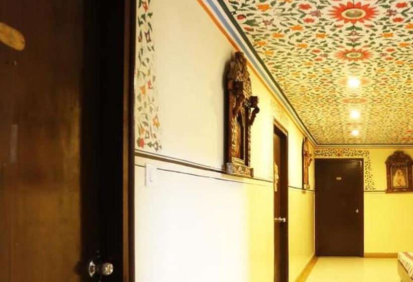 בית מלון כפרי Ratan Niwas