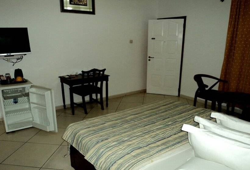 בית מלון כפרי Raybow International