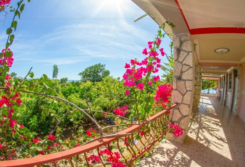 Rollanda Hotel Restaurant