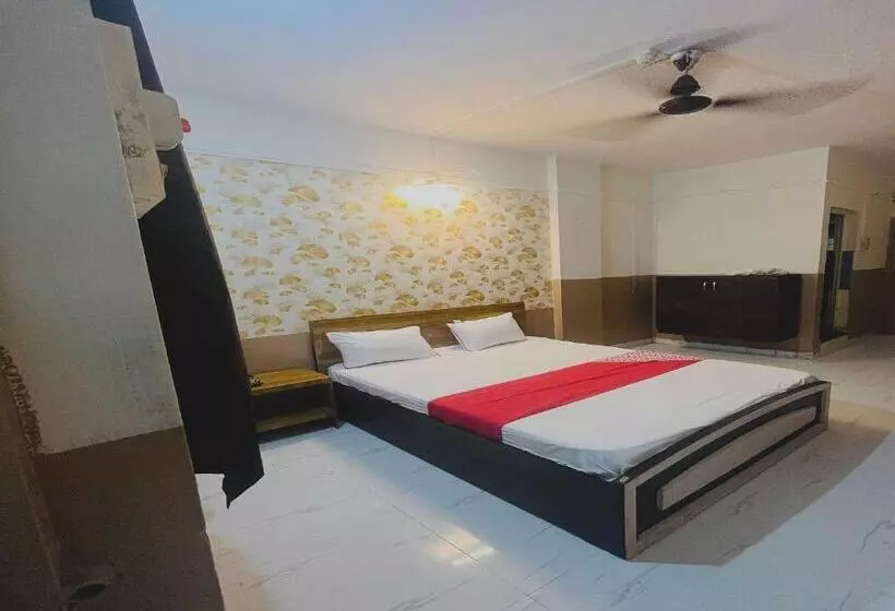 Hotelli Royal Lodging