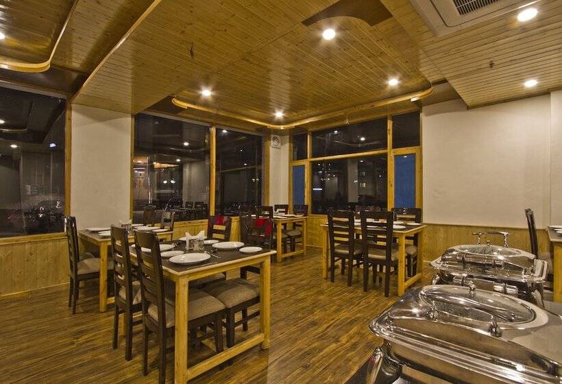 בית מלון כפרי Sarthak Regency By M K Hospitality,rangri, Manali,hp,just 1 Kms From Volvo Parking