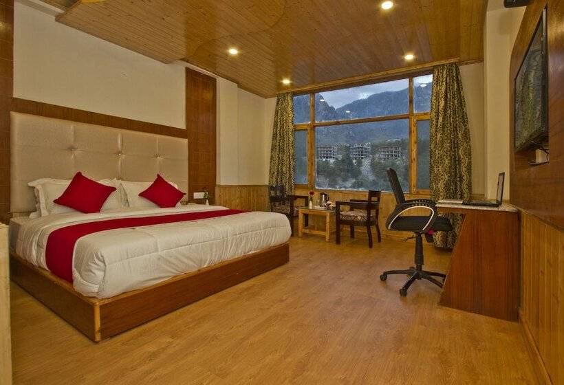 בית מלון כפרי Sarthak Regency By M K Hospitality,rangri, Manali,hp,just 1 Kms From Volvo Parking