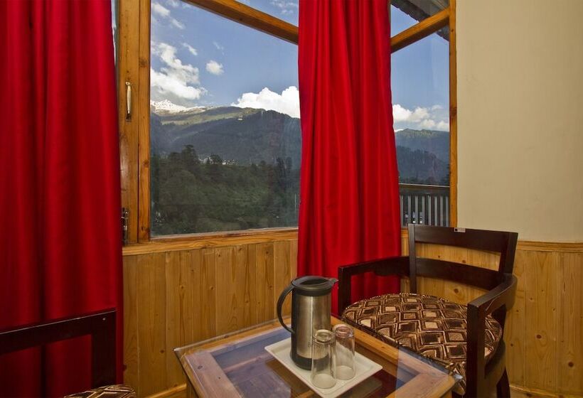 בית מלון כפרי Sarthak Regency By M K Hospitality,rangri, Manali,hp,just 1 Kms From Volvo Parking