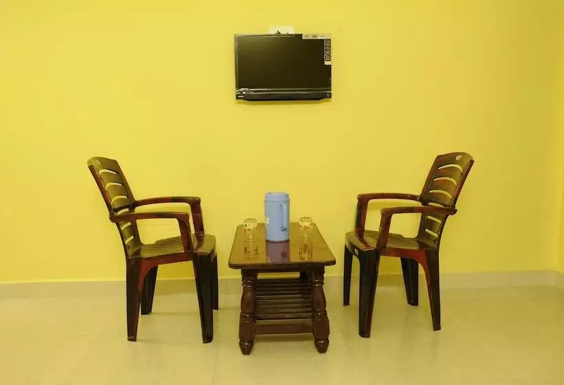 ホテル Sgs Residency