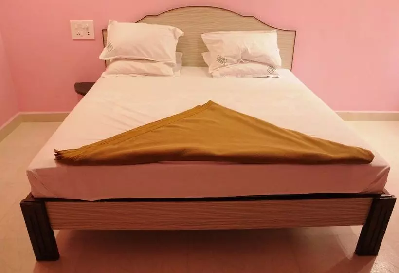 ホテル Sgs Residency