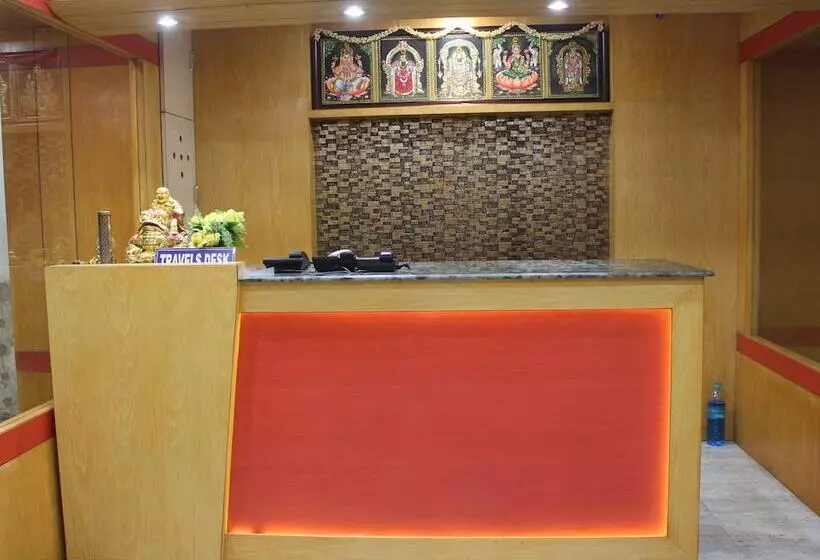 ホテル Sgs Residency