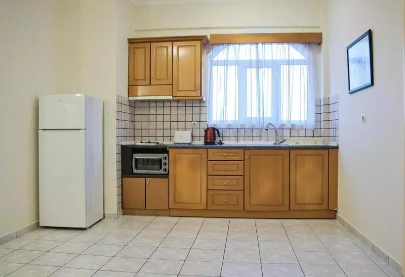 ホテル Sunny Corfu Apartments
