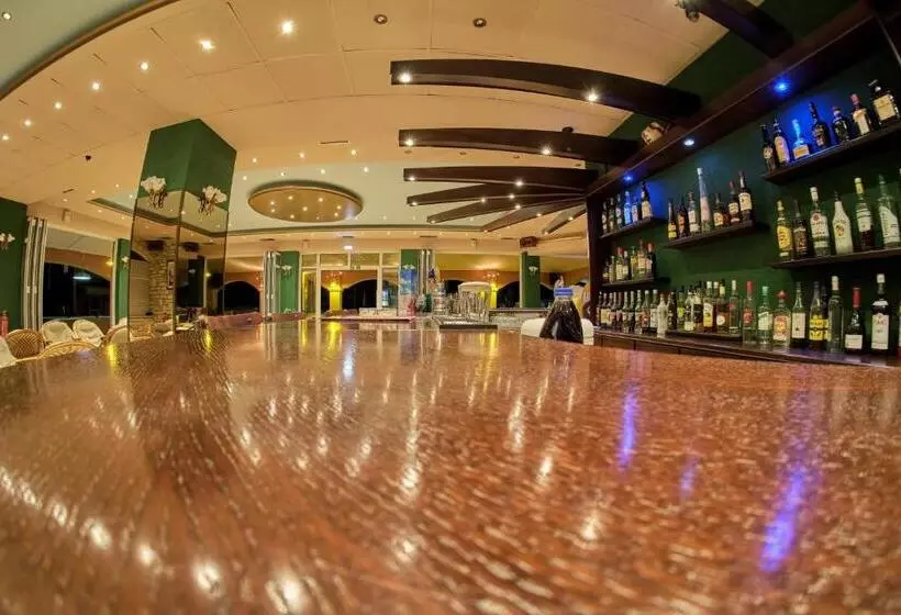 ホテル Sunny Corfu Apartments