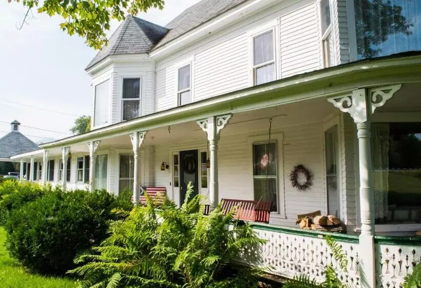 Hotelli The Wayside Inn