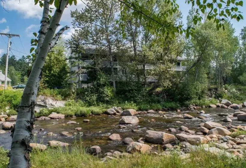 Hotelli The Wayside Inn