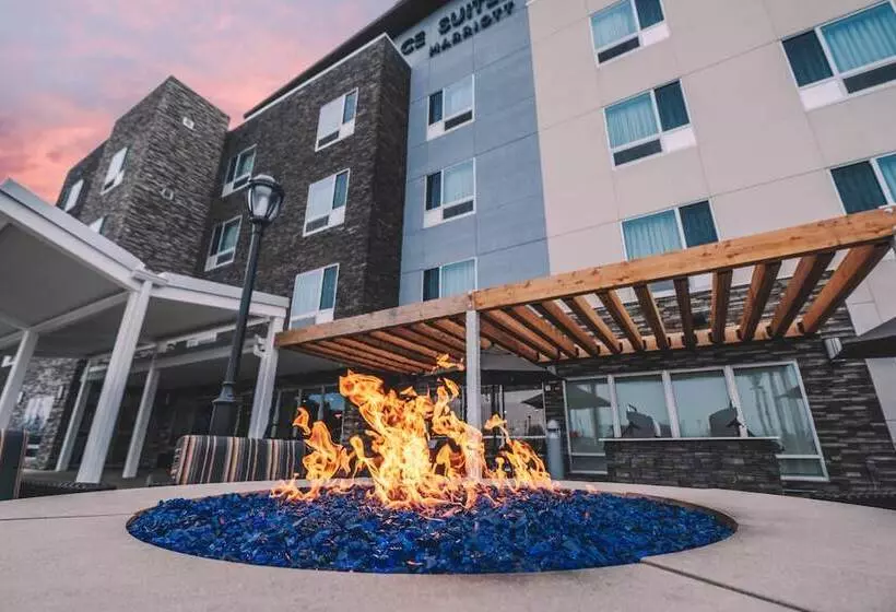 هتل Towneplace Suites By Marriott Toledo Oregon