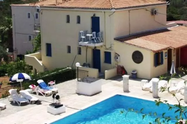 Lianos Hotel Apartments