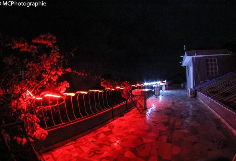 Rollanda Hotel Restaurant