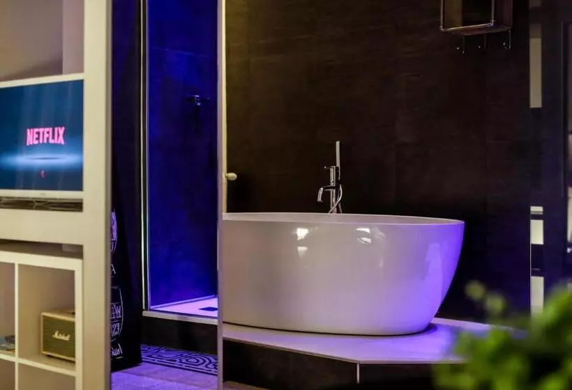 Hotelli Casa Manfredi   Manfredi Homes&villas