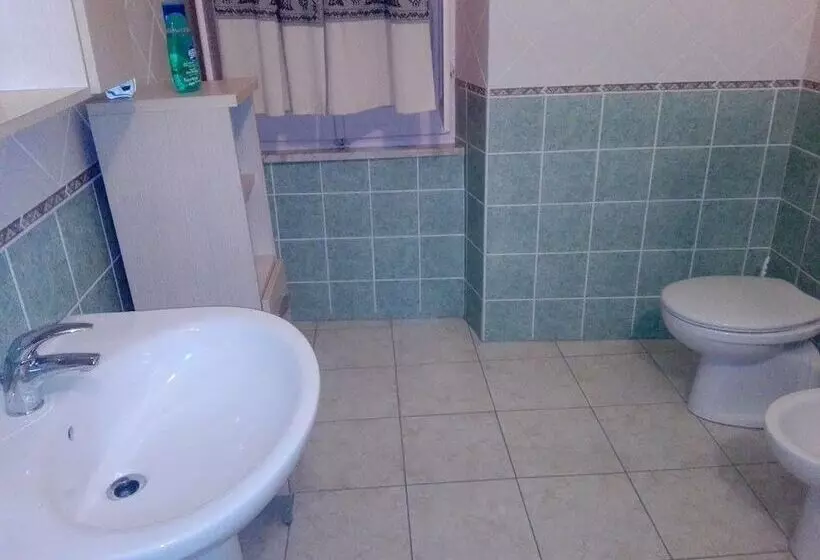 Hotelli B&b Oasi Tepilora