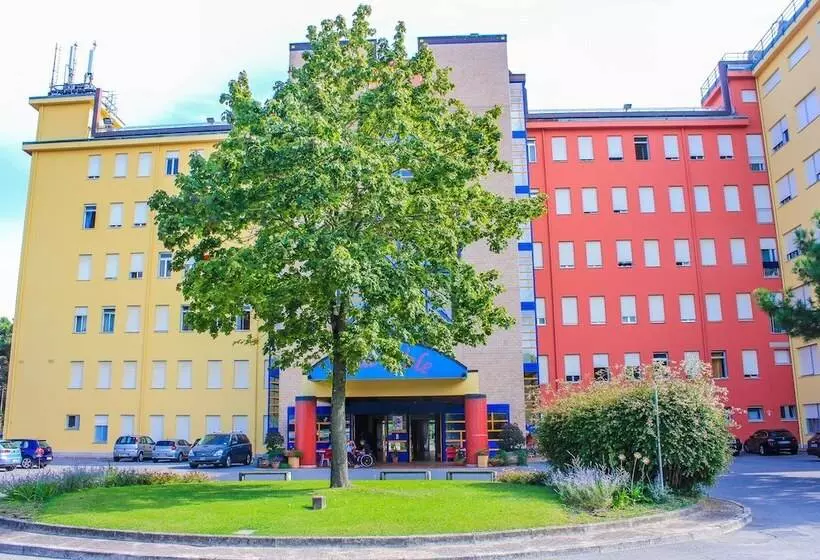 Hotelli Bella Italia Sport Village