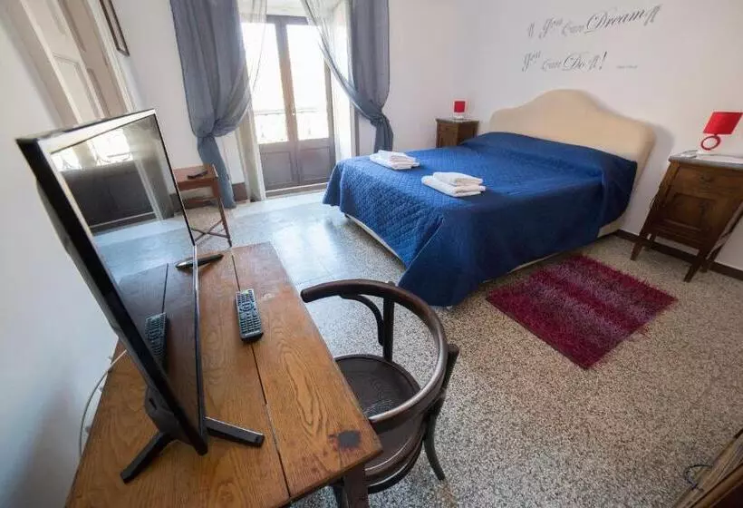 هتل Casa Alcalà Deluxe