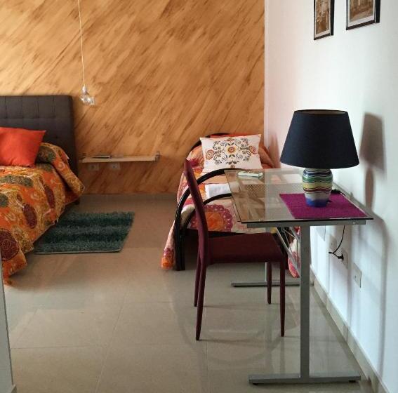 هتل Casa Alcalà Deluxe