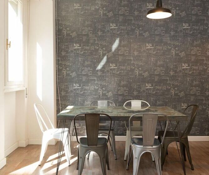 ホテル Dimora 16 Rooms & Garden